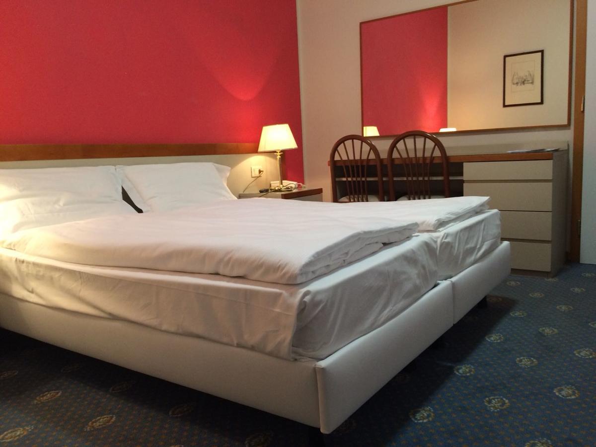 Hotel Bristol 리바 델 이탈리아 베로나 외부 사진